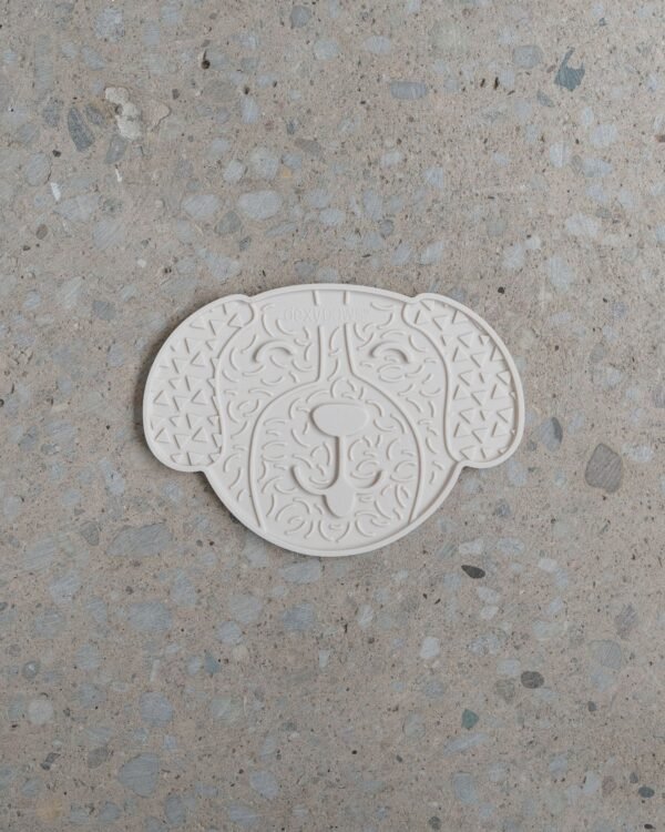 Dexypaws Cream Dog Head Enrichment Lick Mat