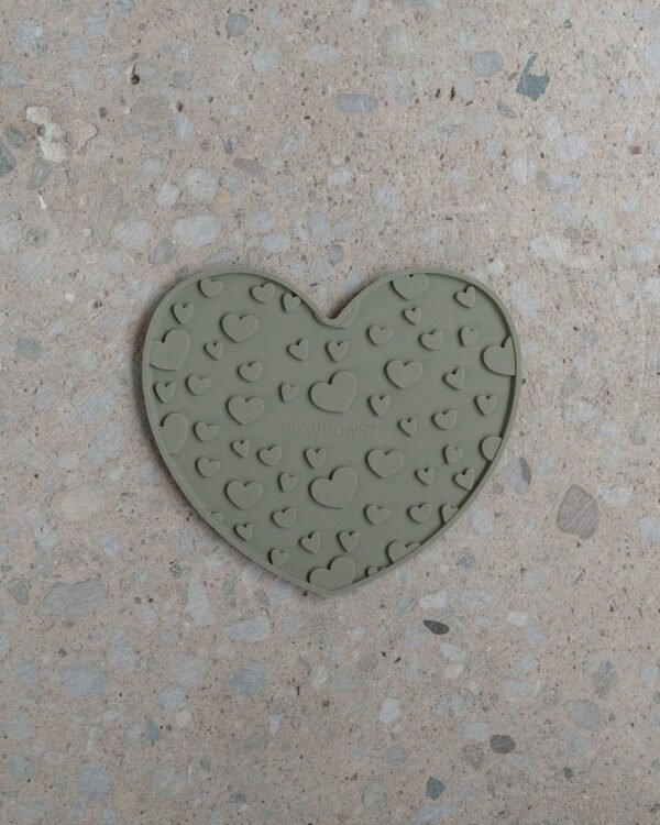 Dexypaws Green Heart Shaped Enrichment Lick Mat